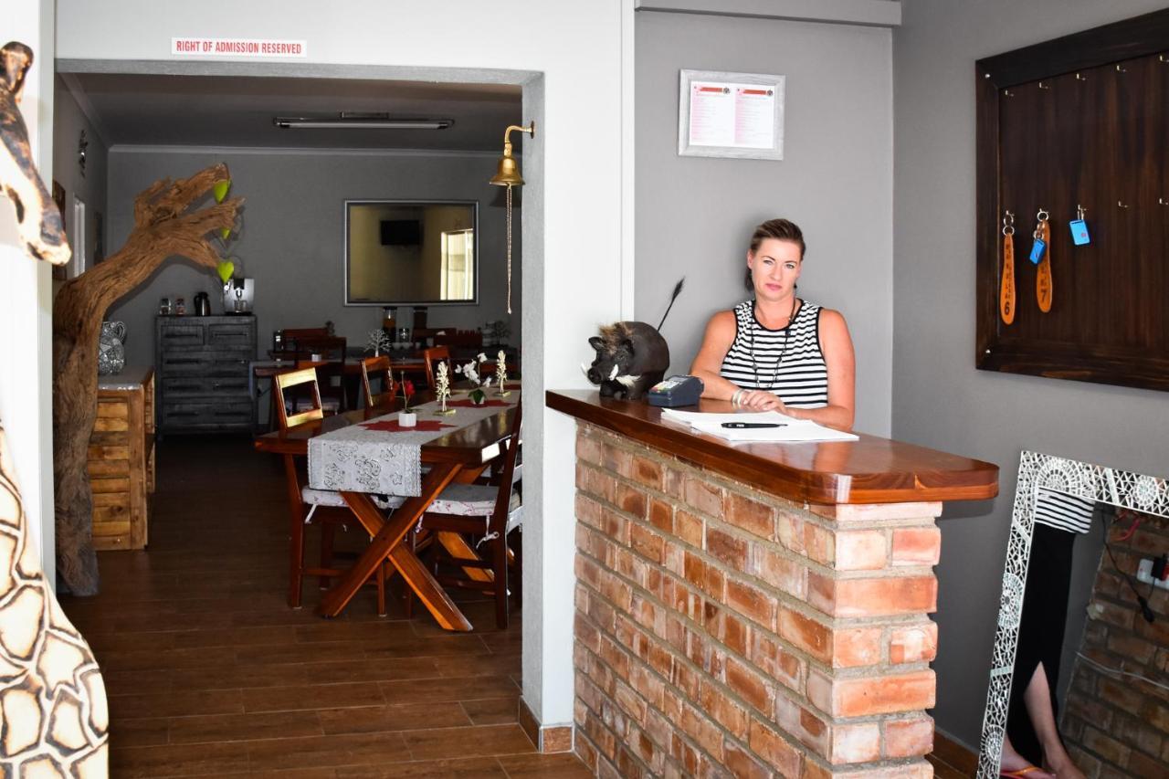Kamaku Guesthouse Otjiwarongo Eksteriør billede
